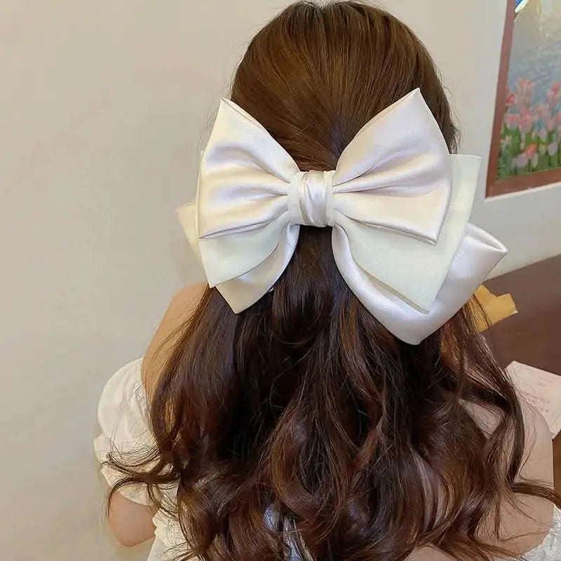 Bow Cloth Hair Clip – travel - inspired by Aroundtheworldinarush
