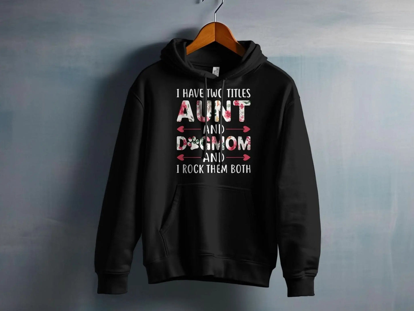 Titles Aunt and Dog Mom – travel - inspired Clothing by Aroundtheworldinarush