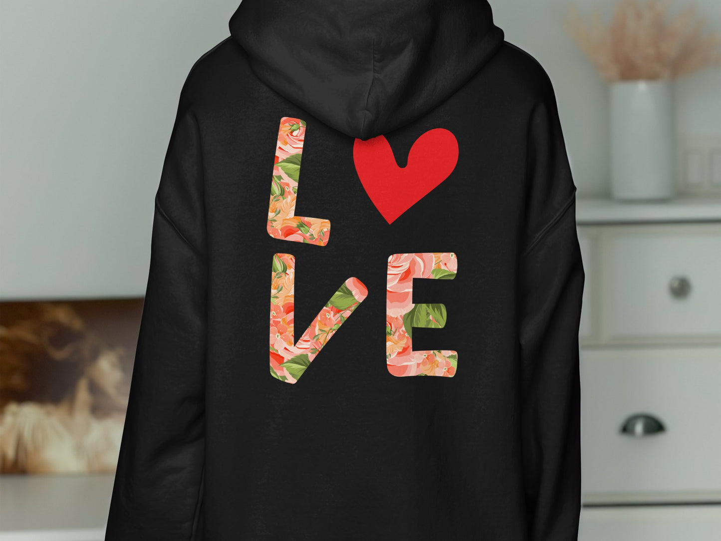 L Heart V E