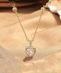 Light Luxury Minority High Sense Fashion Necklace Temperament Clavicle Chain Gift
