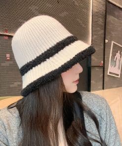 Lamb wool winter bucket hat