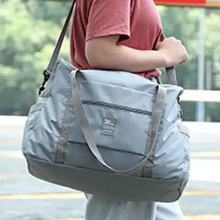 Foldable packable travel duffel bag