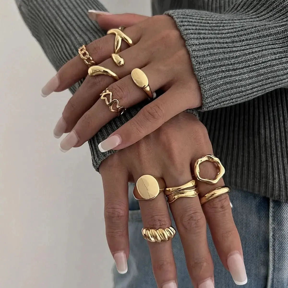 10-piece-alloy-geometric-ring-around-the-world-in-a-rush-6708803