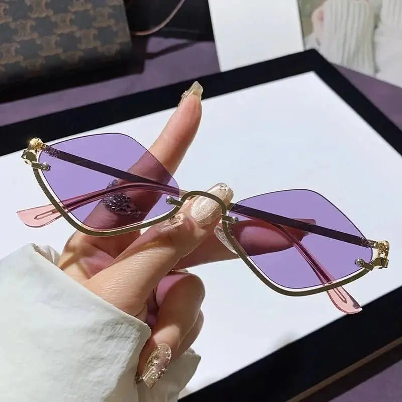 cat-eye-sunglasses-with-gold-metal-frame-around-the-world-in-a-rush-7899578