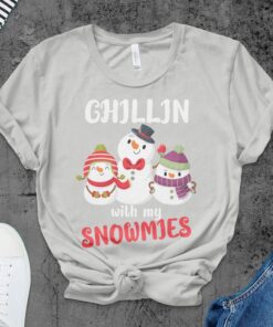 chillin-with-snowies-around-the-world-in-a-rush-7199619