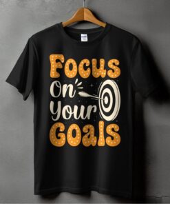 focus-on-your-goals-around-the-world-in-a-rush-7085074