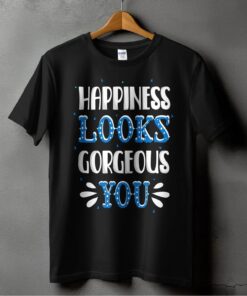 happiness-looks-gorgeous-you-around-the-world-in-a-rush-4148630