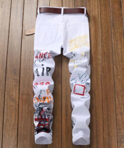 high-street-fashion-mens-jeans-0-around-the-world-in-a-rush-2052552