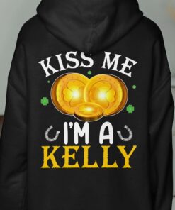 kiss-me-im-a-kelly-clothing-around-the-world-in-a-rush-9853767