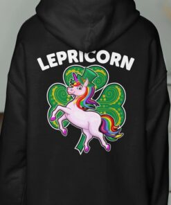 lepricorn-clothing-around-the-world-in-a-rush-8882362