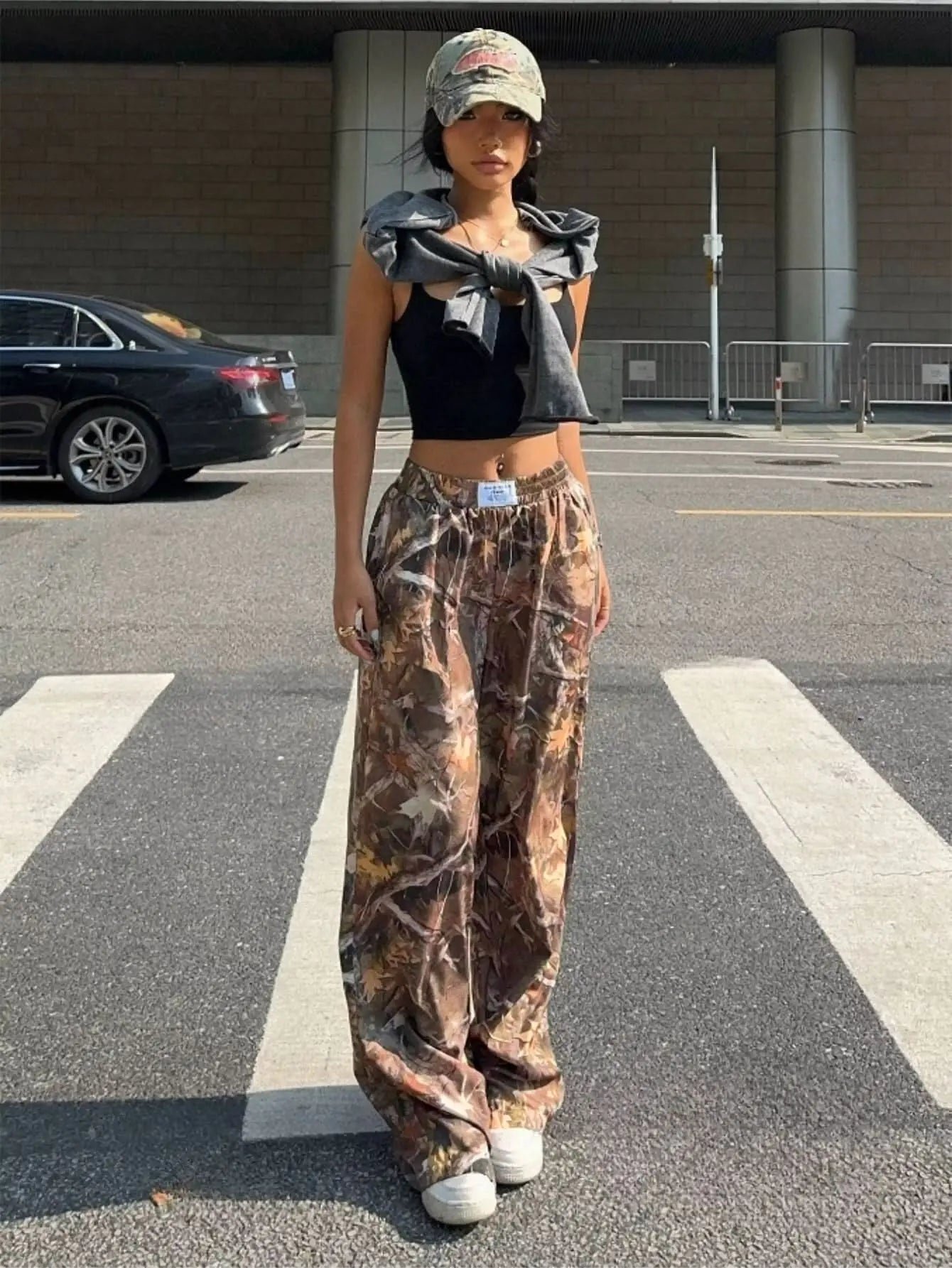 slimming-casual-pants-hip-hop-retro-street-multi-pocket-camouflage-cargo-pants-for-women-y2k-hip-hop-cargo-grunge-baggy-trousers-0-around-the-world-in-a-rush-6301094