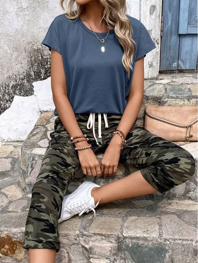 summer-solid-color-round-neck-short-sleeve-t-shirt-and-leopard-print-casual-pants-two-piece-set-for-women-4-around-the-world-in-a-rush-4164442