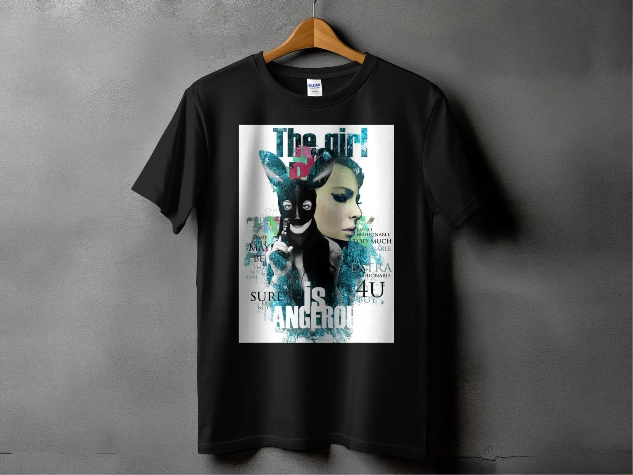 the-girl-clothing-around-the-world-in-a-rush-3322183